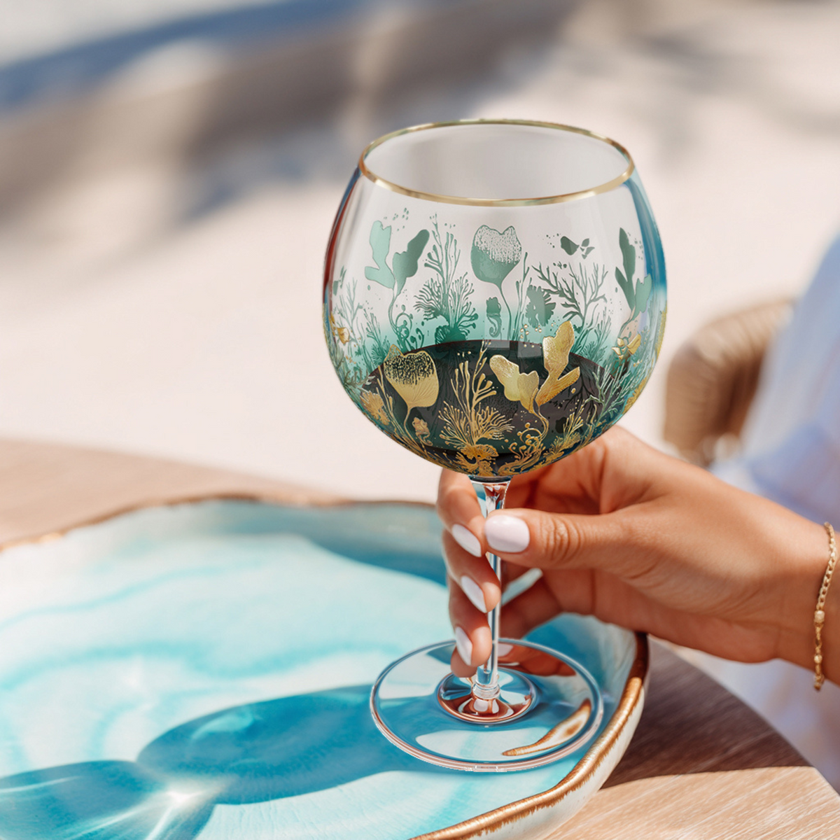 'Ocean Majesty' Balloon Wine Glasses