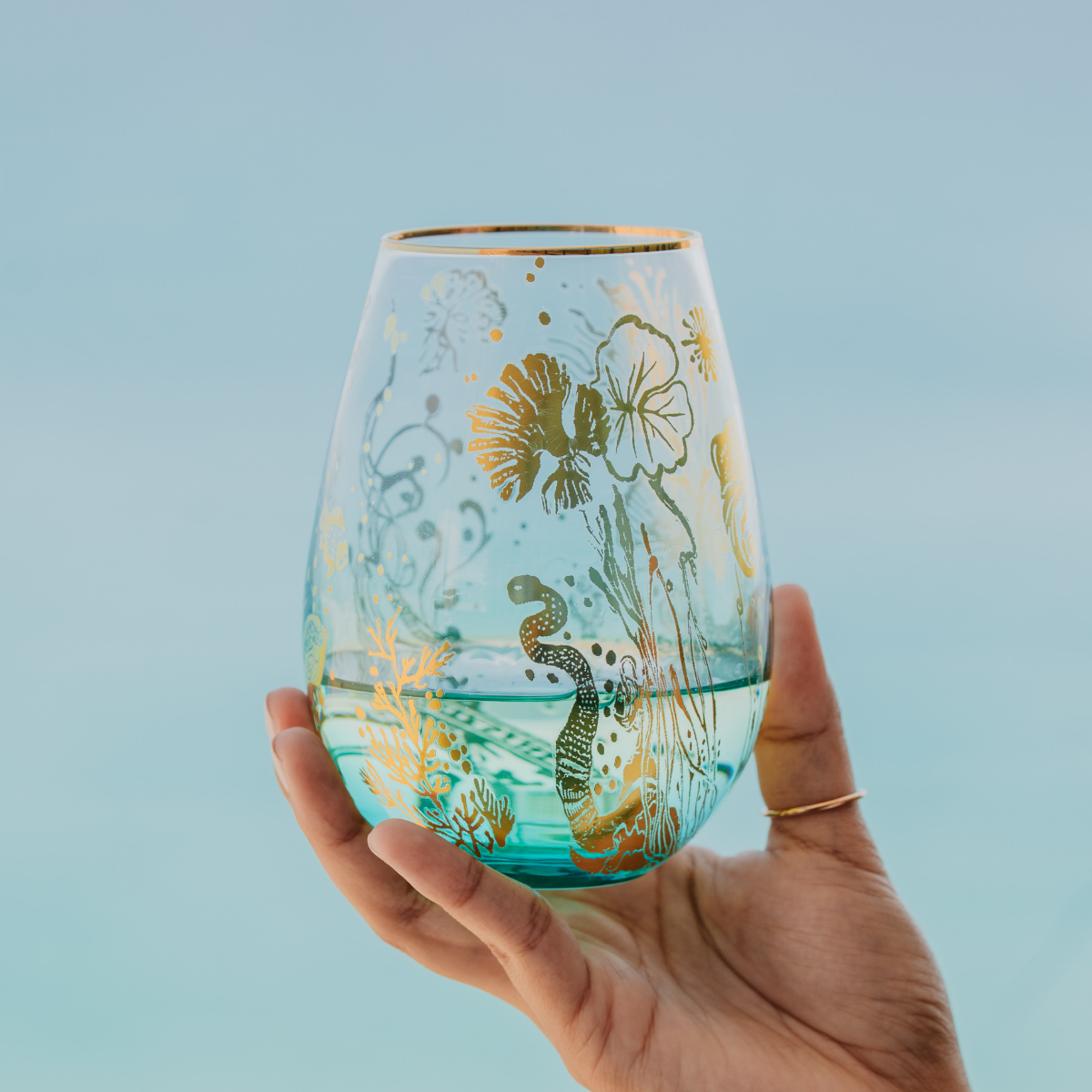 'Ocean Majesty' Stemless Wine Glass