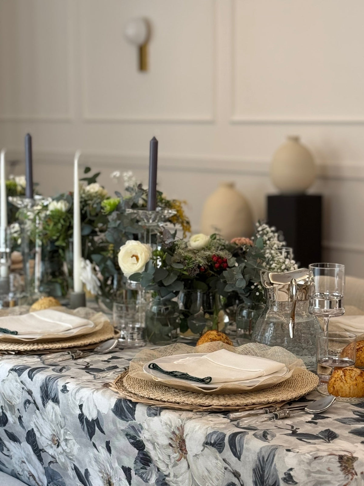 'White Garden' Tablecloth