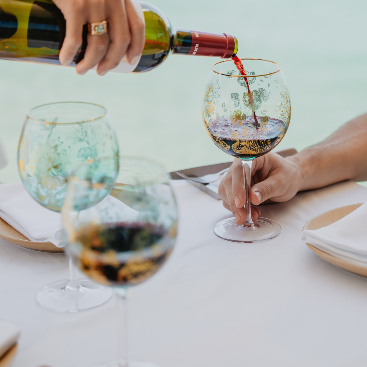 'Ocean Majesty' Balloon Wine Glasses