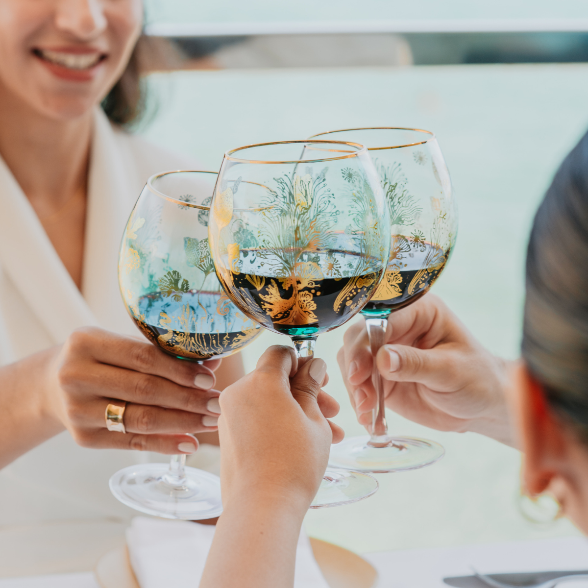 'Ocean Majesty' Balloon Wine Glasses