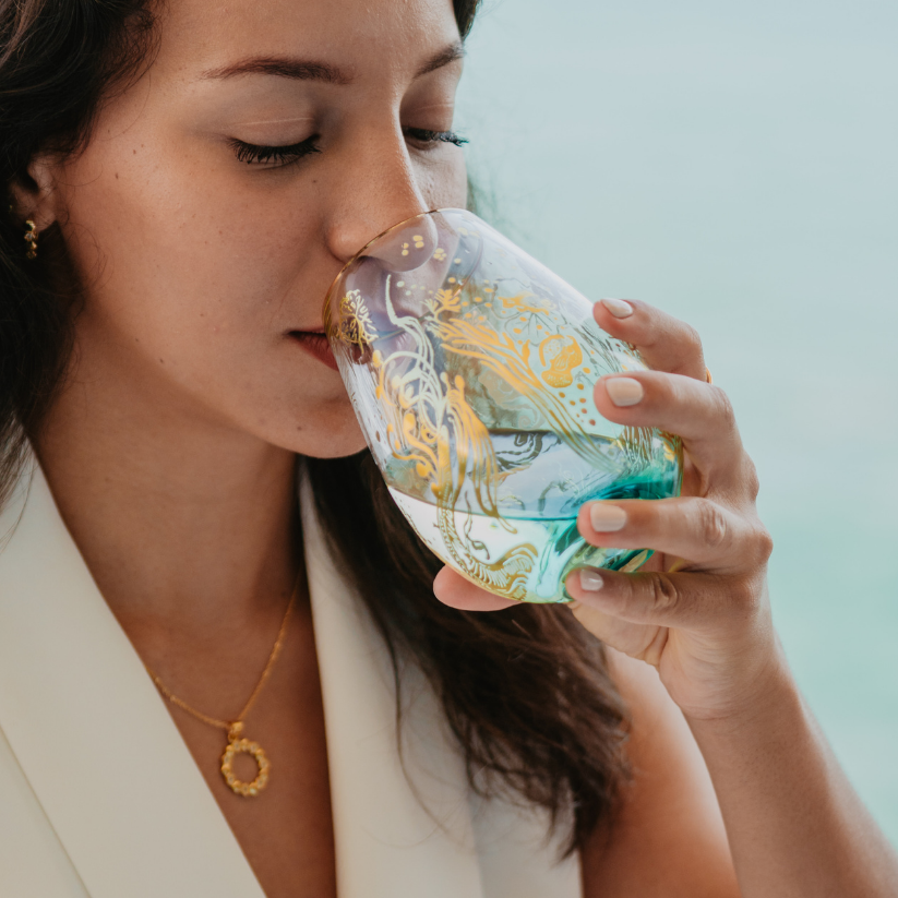 'Ocean Majesty' Stemless Wine Glass