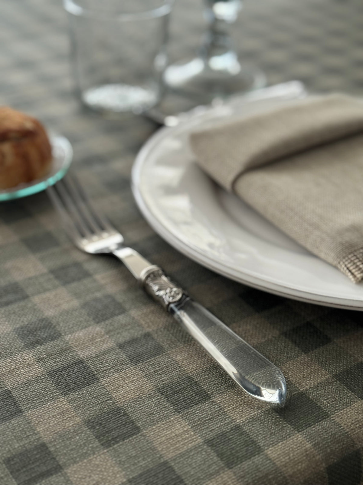 'Linen Eucalyptus Green Gingham' Spill-Resistant Tablecloth