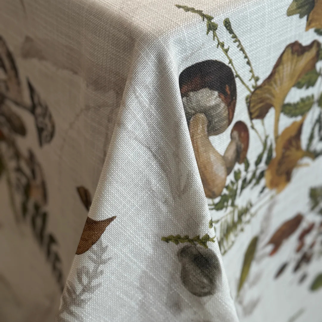 'Chanterelle' Spill-Resistant Tablecloth
