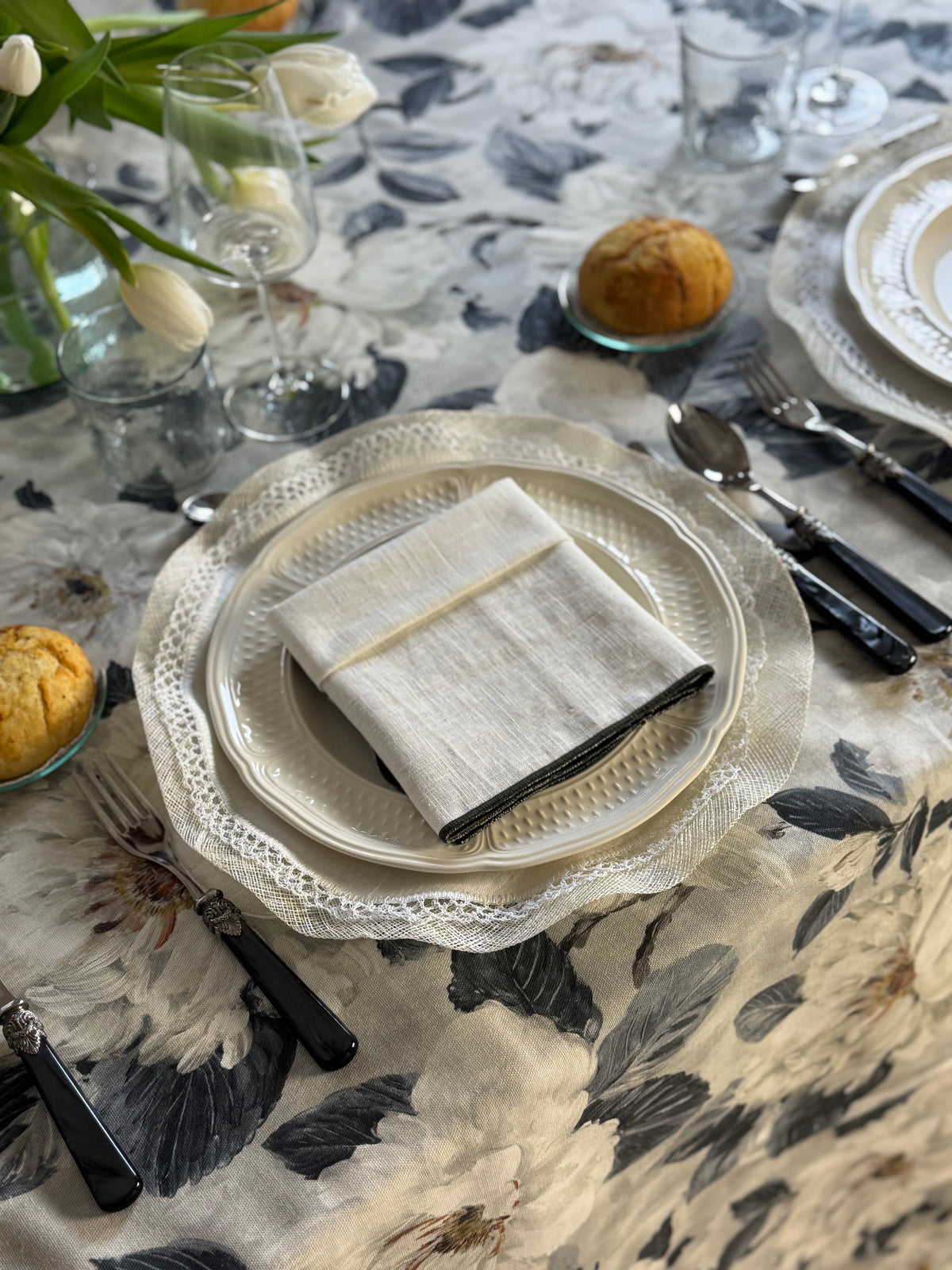 'White Garden' Tablecloth