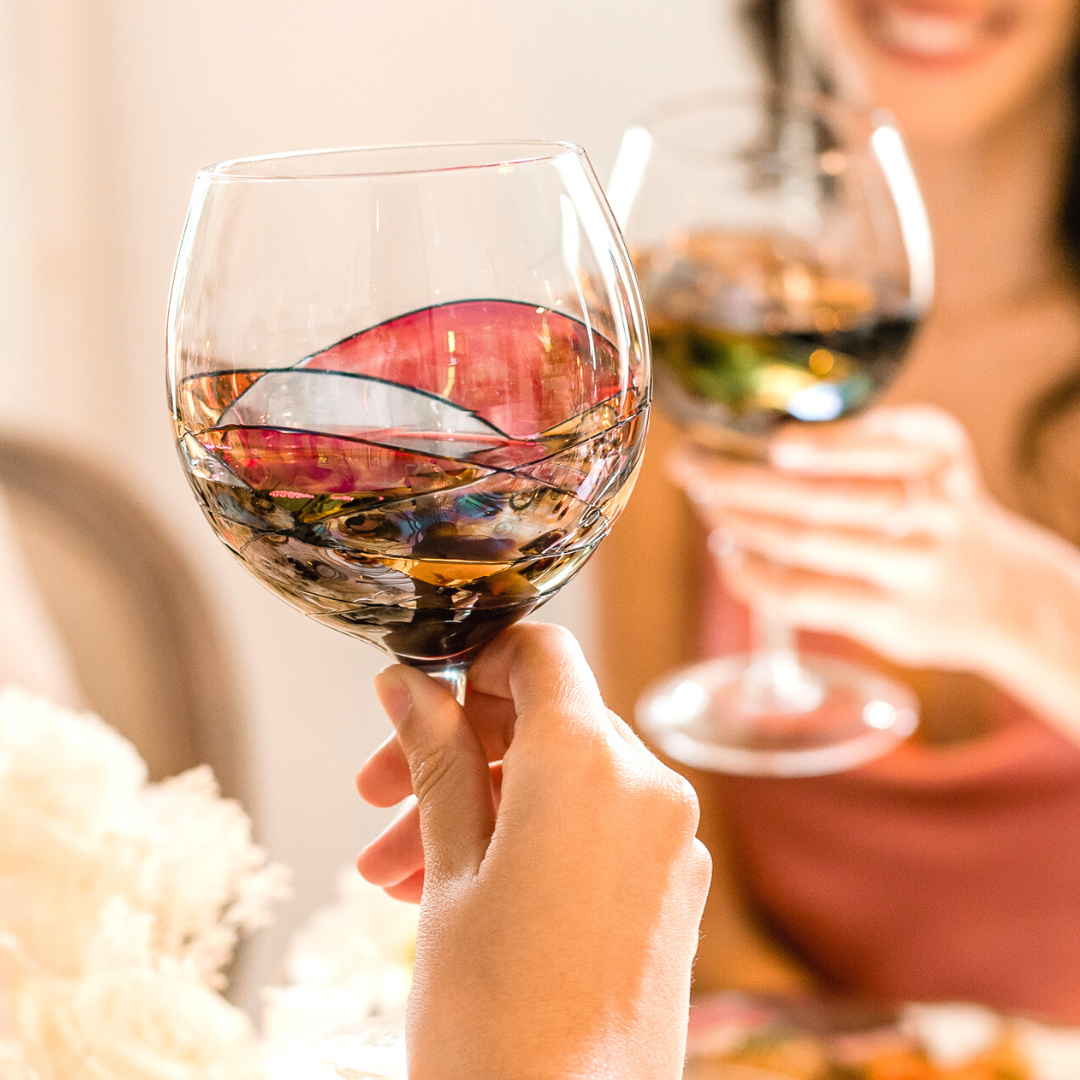 Swirl Red Wine Glasses - Set of 2 in gift box